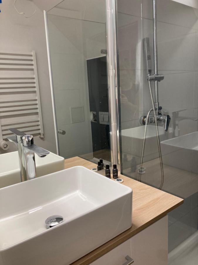 Tabago 5 Apartment